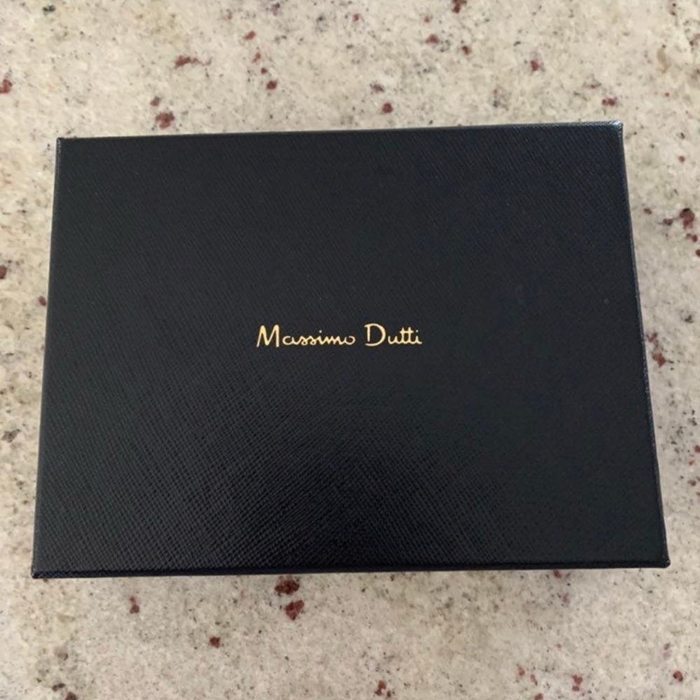 Massimo Dutti Womens Card Case Black Multiple card inserts  Zippered pouch - Picture 4 of 4